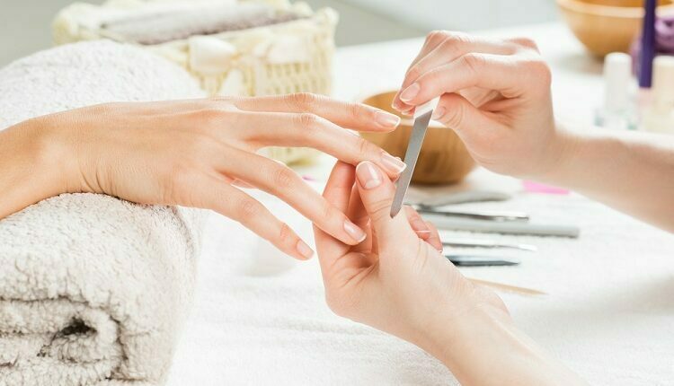 Manicure